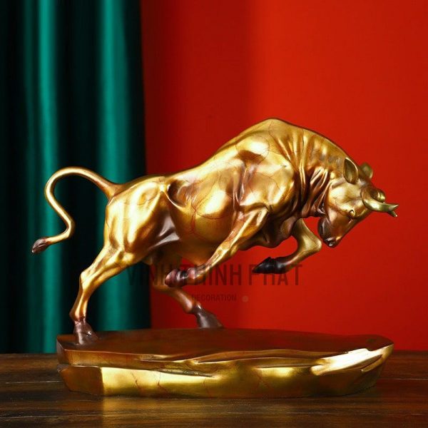 Tượng bò tót bằng đồng - vinhthinhphatdecor.com