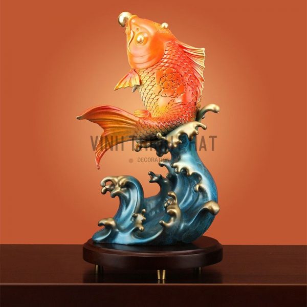 Tượng cá chép hóa rồng trang trí phòng khách bằng đồng - vinhthinhphatdecor.com